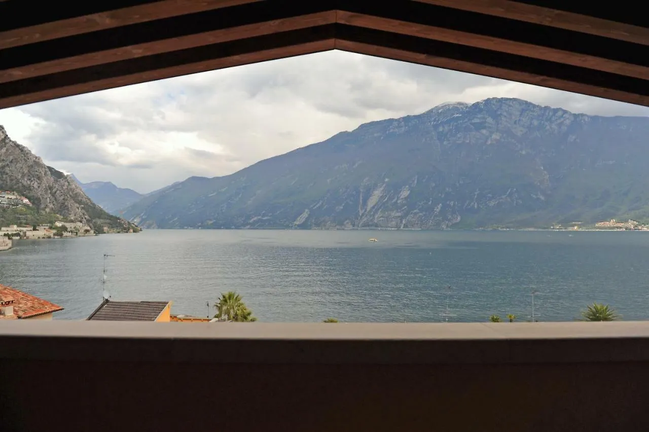 Bella Vacanza Limone Limone sul Garda Apartment